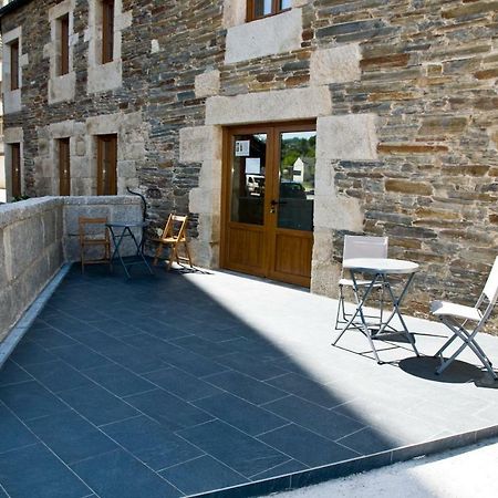 Pension Serrano Sarria Esterno foto